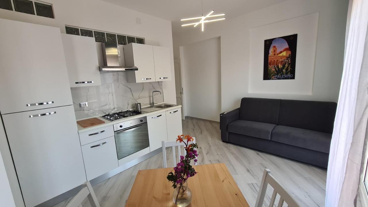Alberira Apartments Palermo Bagian luar foto