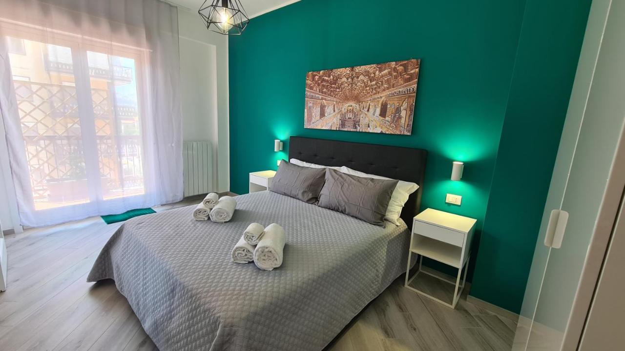 Alberira Apartments Palermo Bagian luar foto