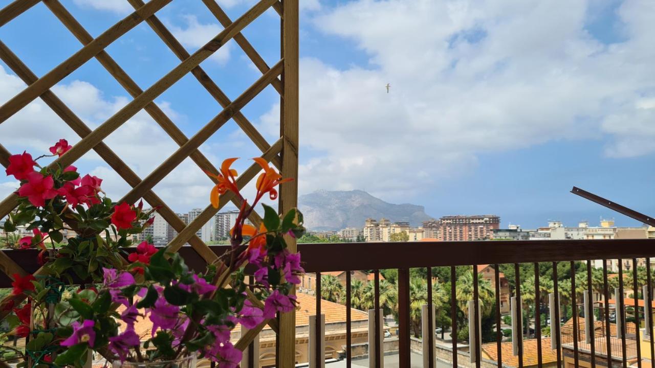 Alberira Apartments Palermo Bagian luar foto
